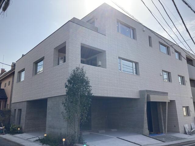 BLUE HILL SHIMOMEGURO