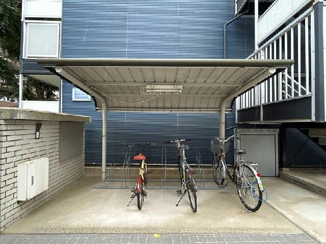レオパレス氷川台さくらガーデン
