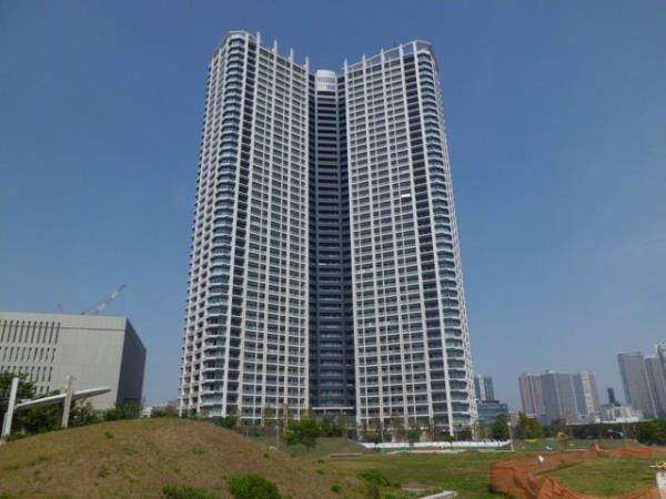 SKYZ TOWER&GARDEN